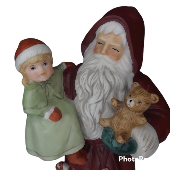 Vintage HOMCO Santa with Child and Angel with Baby Figurines - Set of Two - Picture 8 of 13